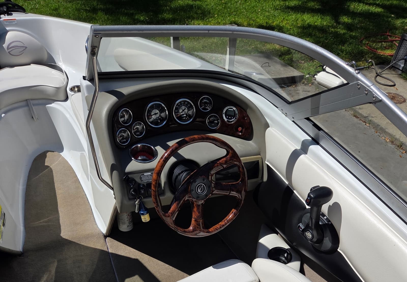 2011 Crownline 18 SS - Photo 8