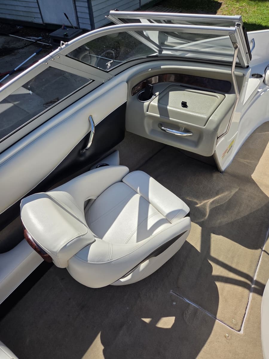 2011 Crownline 18 SS - Photo 10