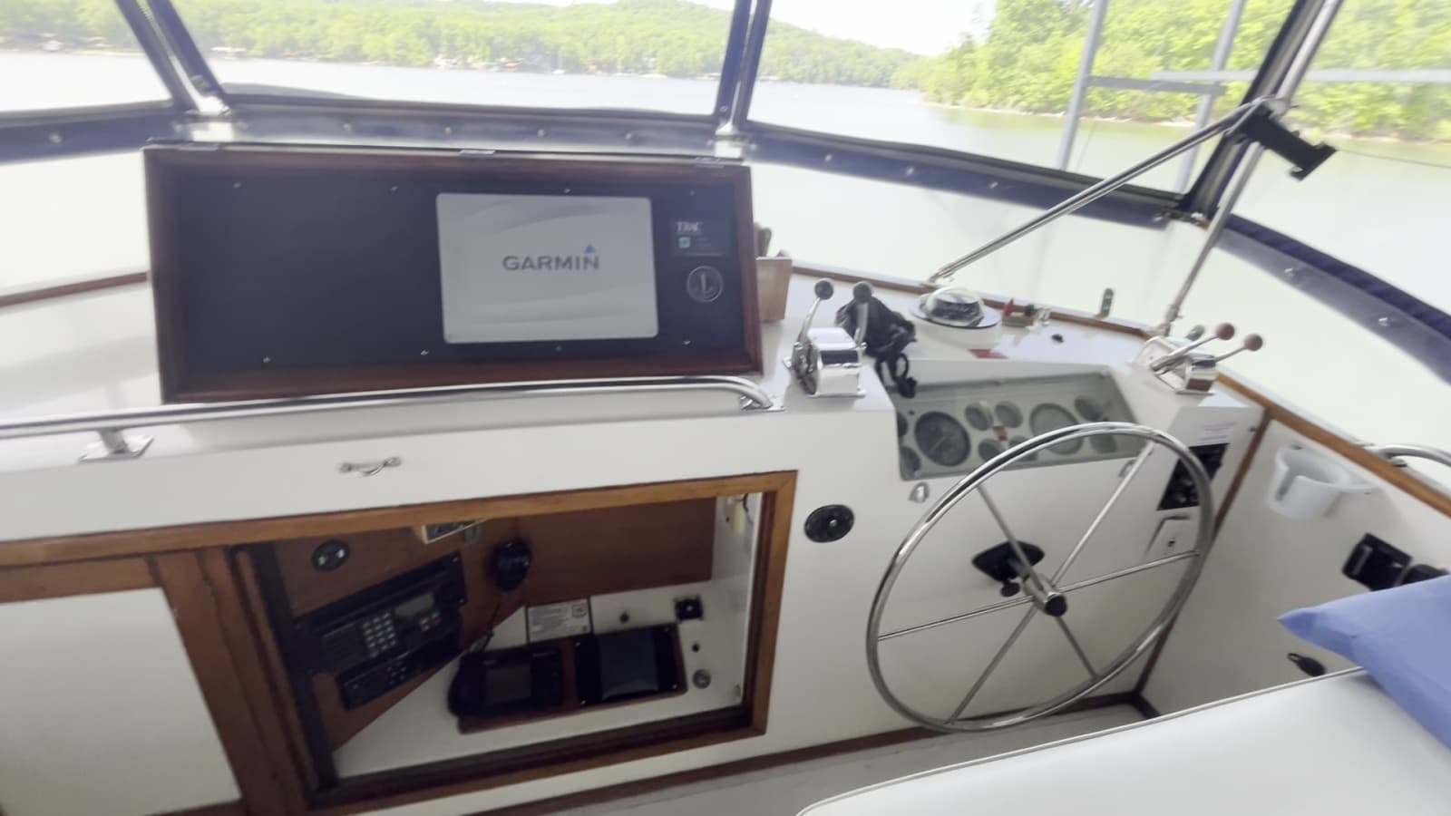 1987 Grand Banks 49 Motor Yacht - Photo 20