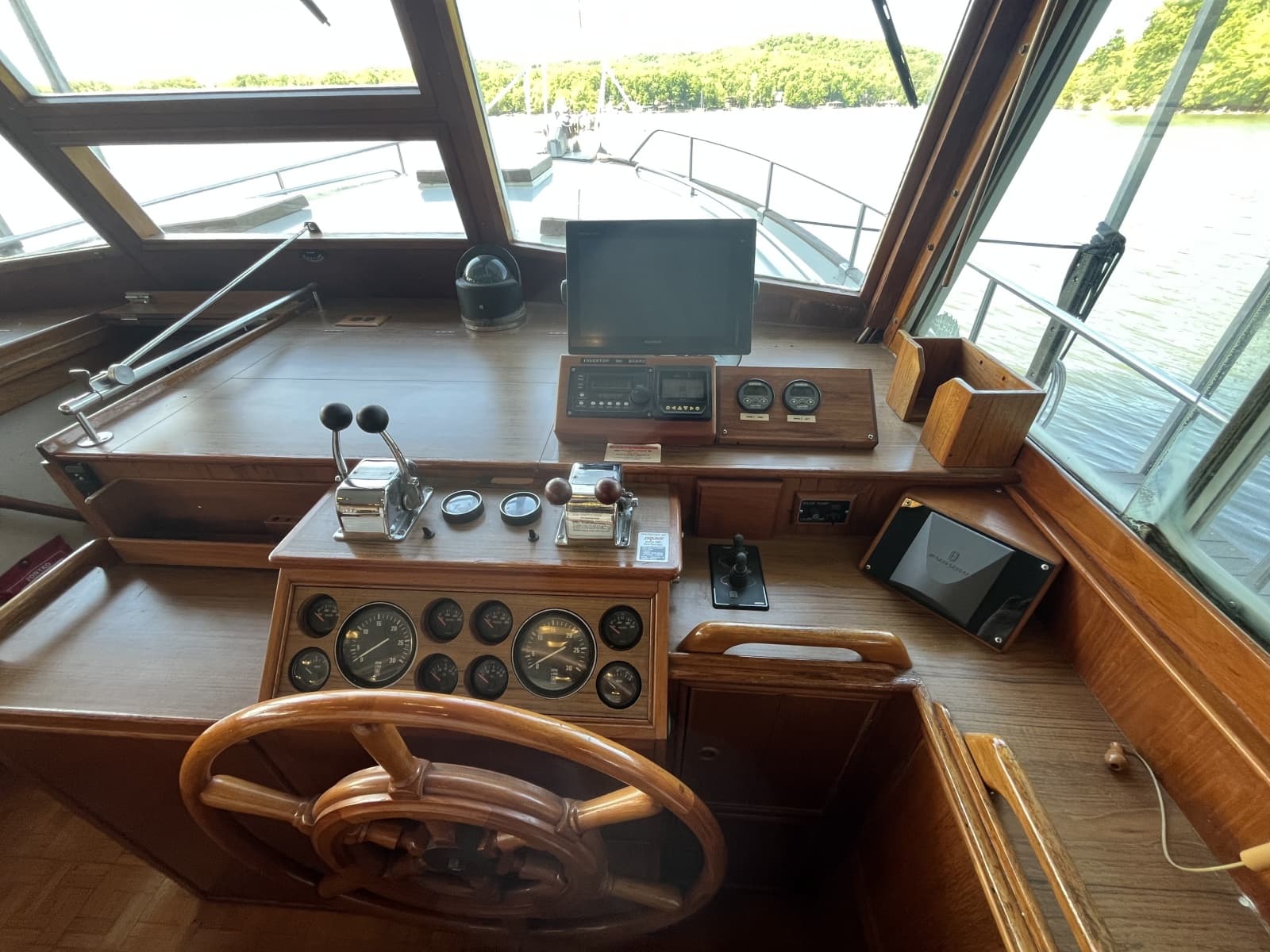 1987 Grand Banks 49 Motor Yacht - Photo 29