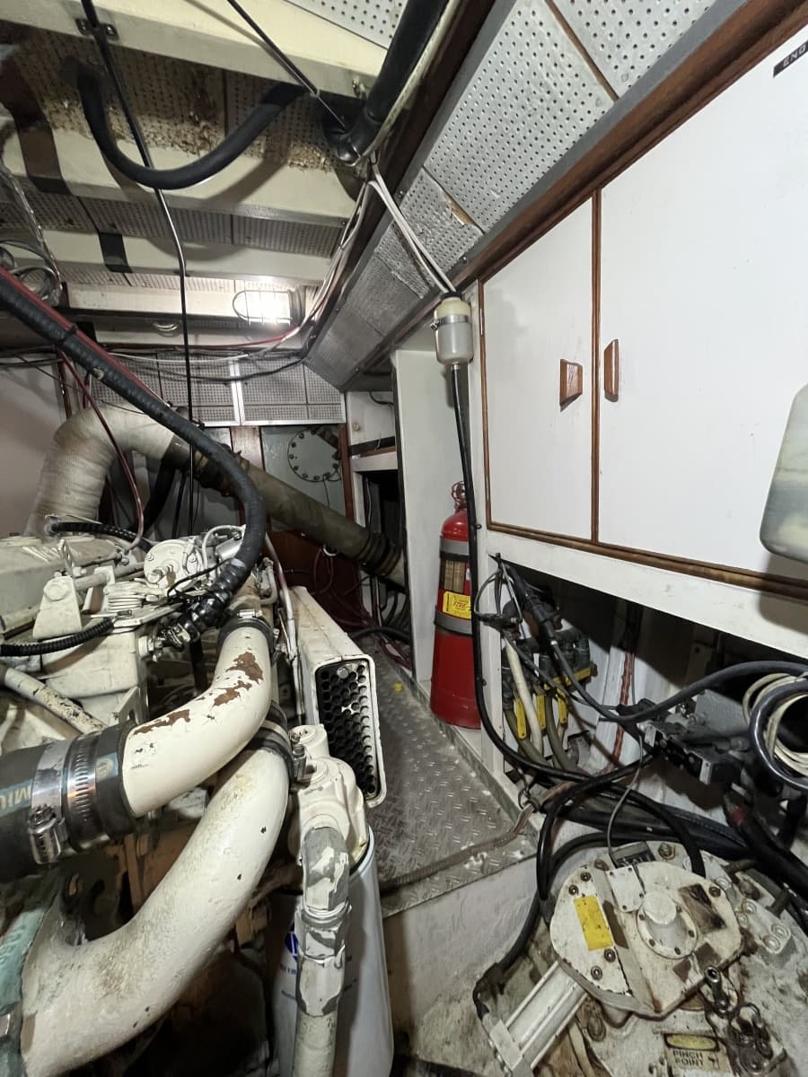 1987 Grand Banks 49 Motor Yacht - Photo 61