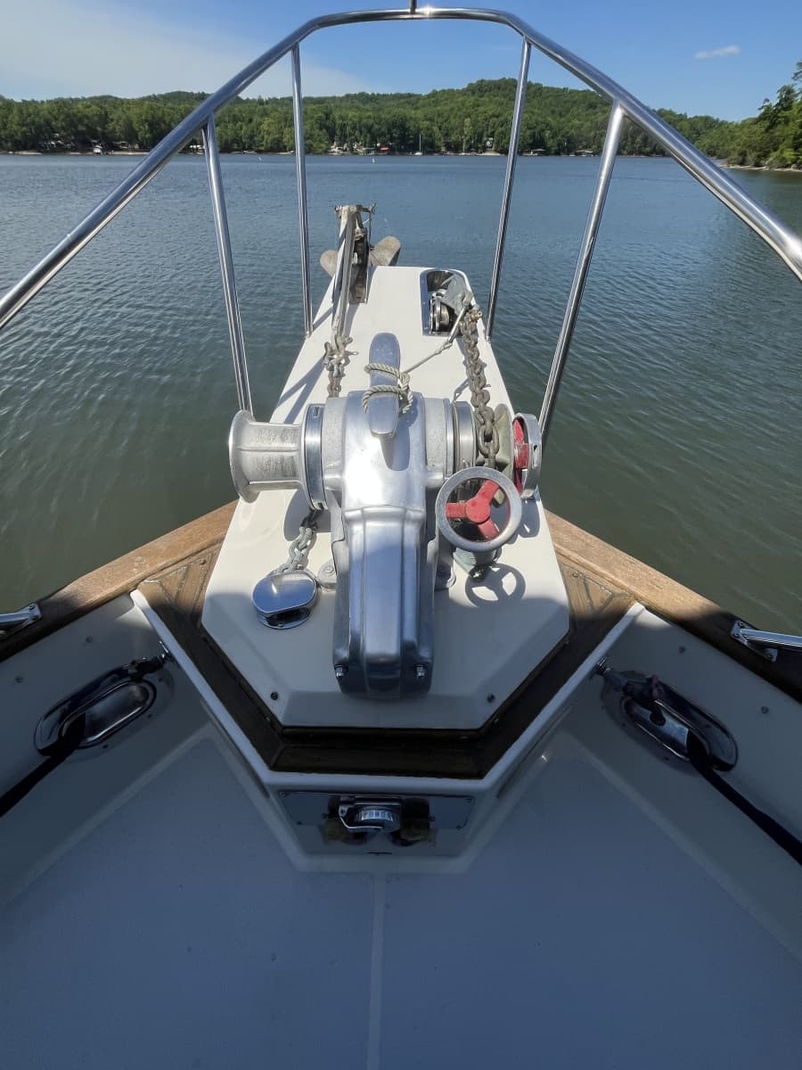 1987 Grand Banks 49 Motor Yacht - Photo 11