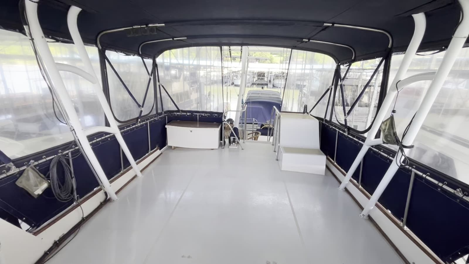 1987 Grand Banks 49 Motor Yacht - Photo 18