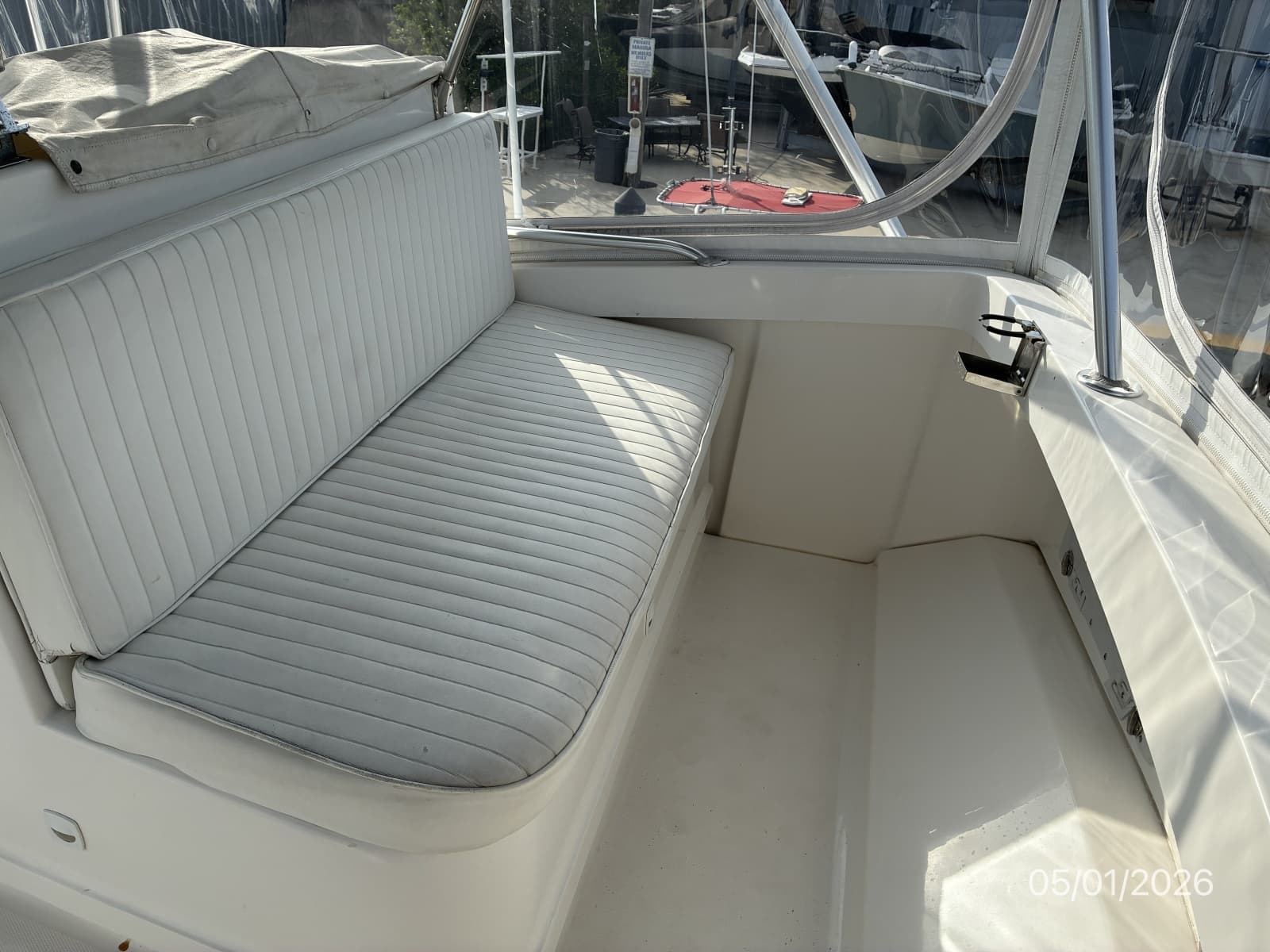 2005 Luhrs Convertible - Photo 17