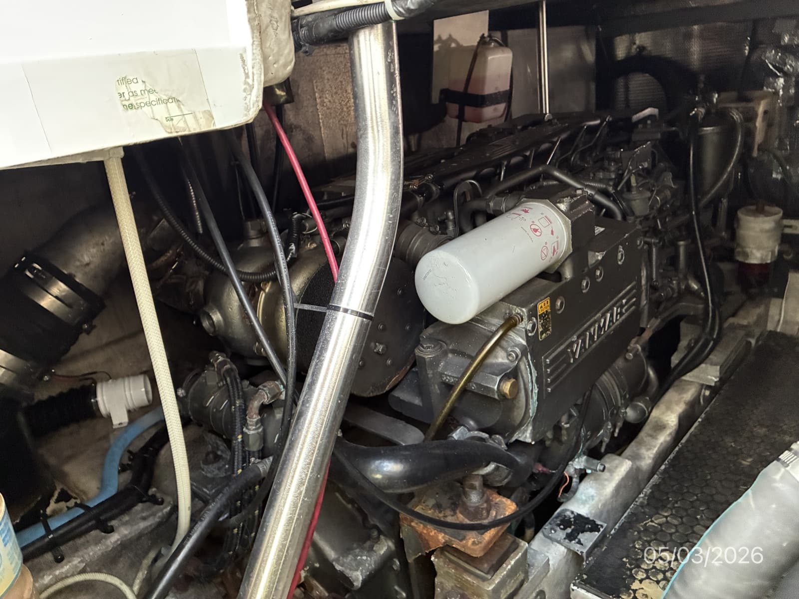 2005 Luhrs Convertible - Photo 37