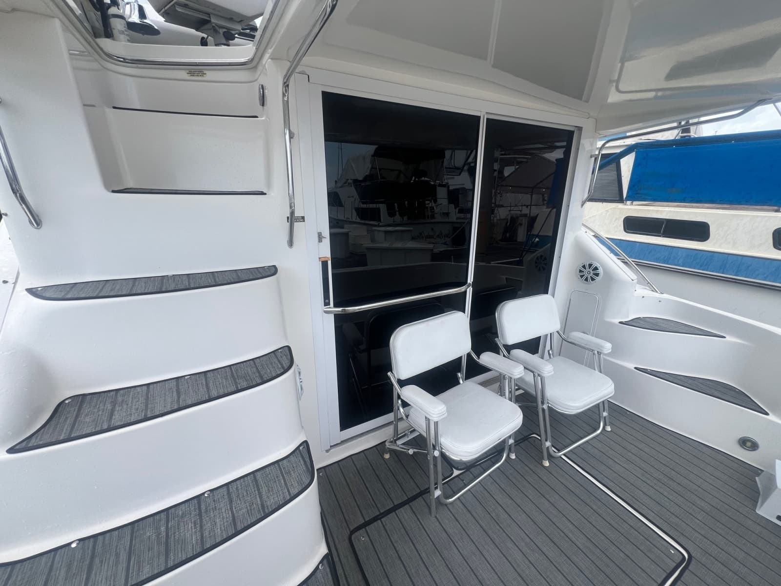 1997 Sea Ray 400 Sedan Bridge - Photo 8