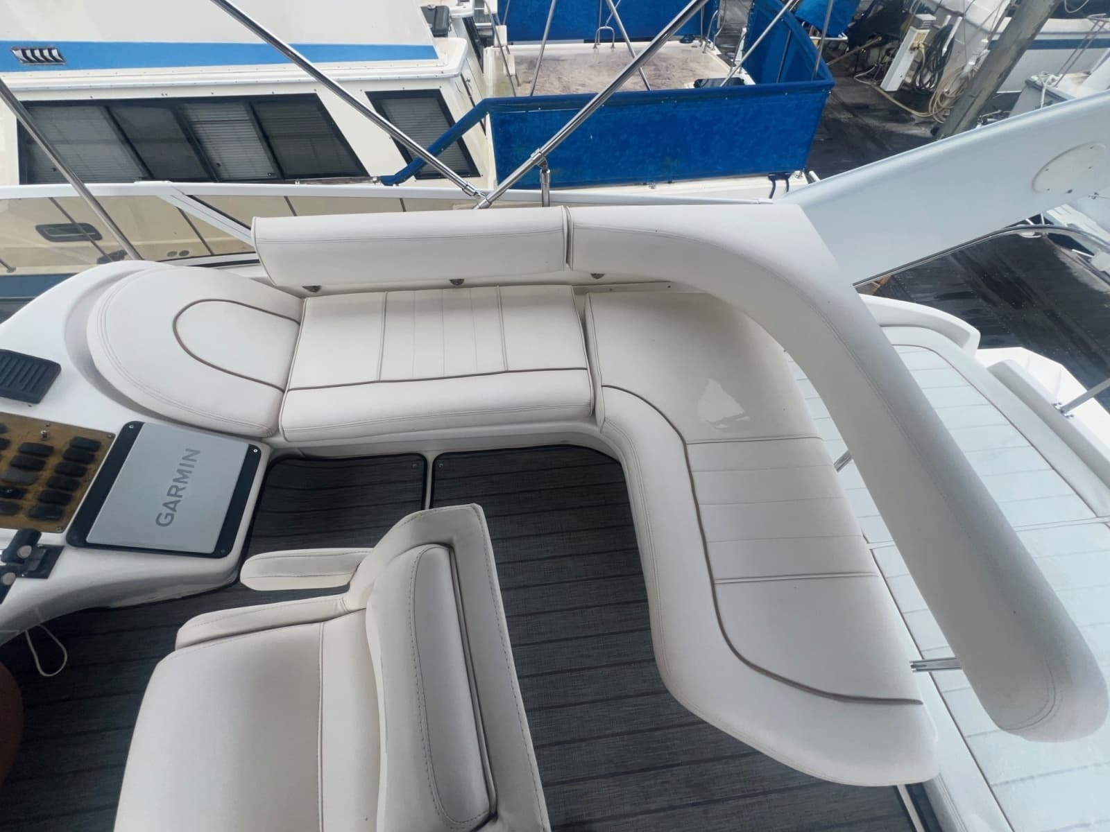1997 Sea Ray 400 Sedan Bridge - Photo 14