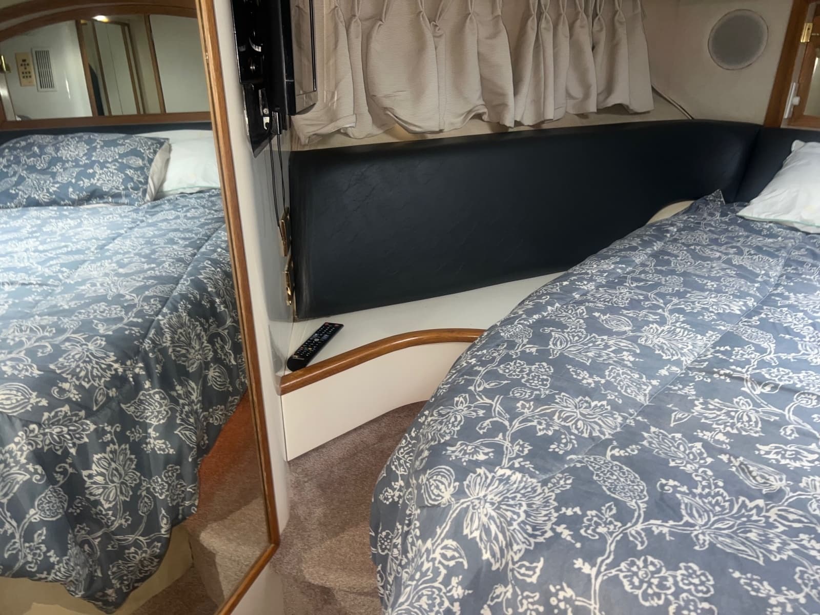 1997 Sea Ray 400 Sedan Bridge - Photo 30