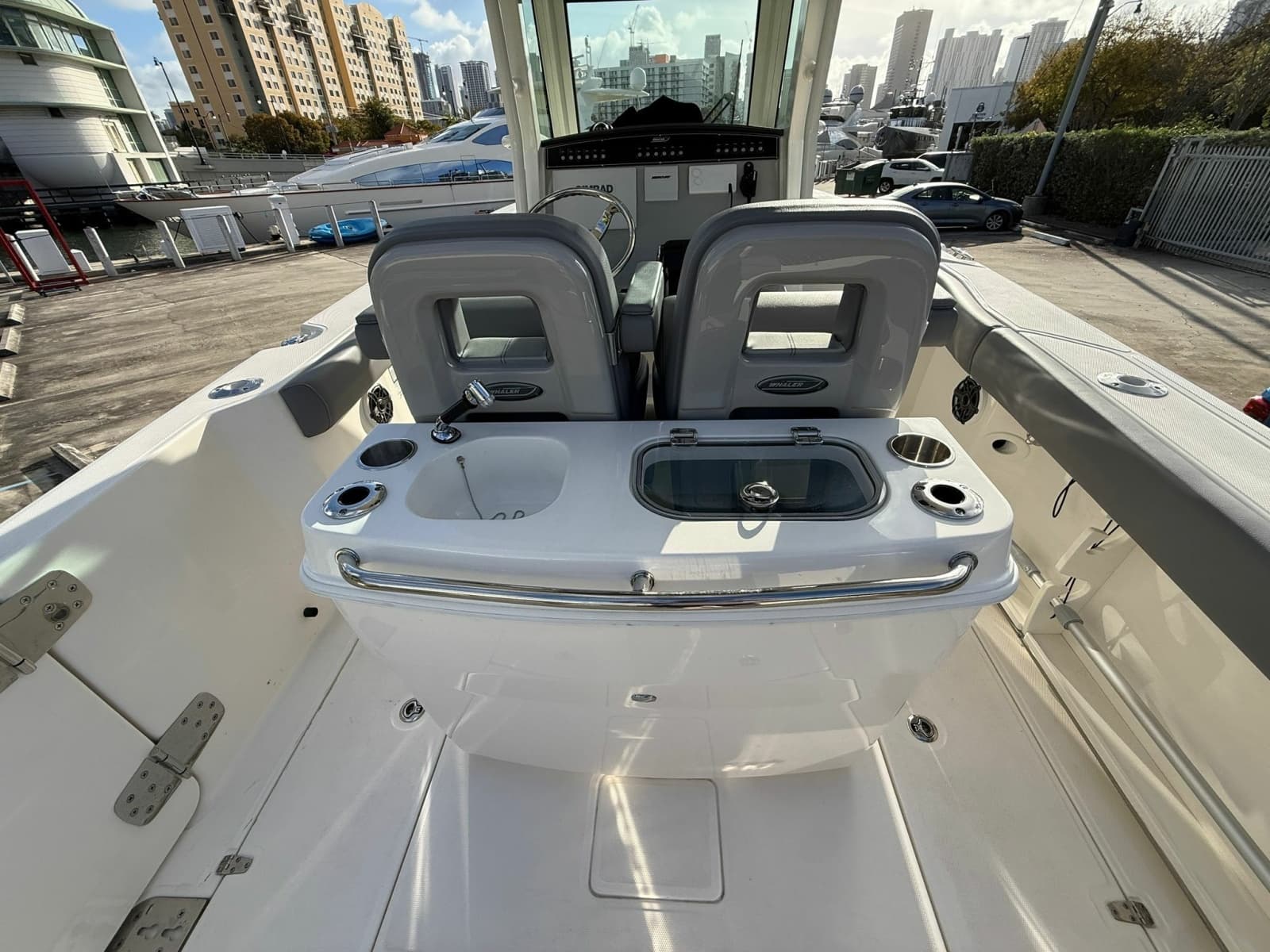 2023 Boston Whaler  - Photo 13