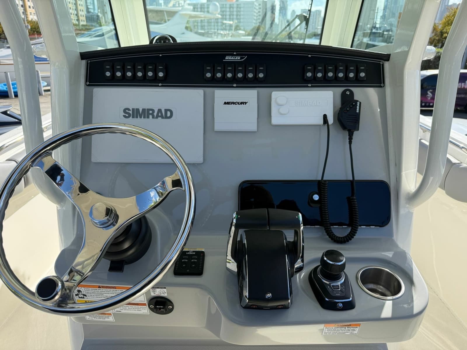 2023 Boston Whaler  - Photo 7