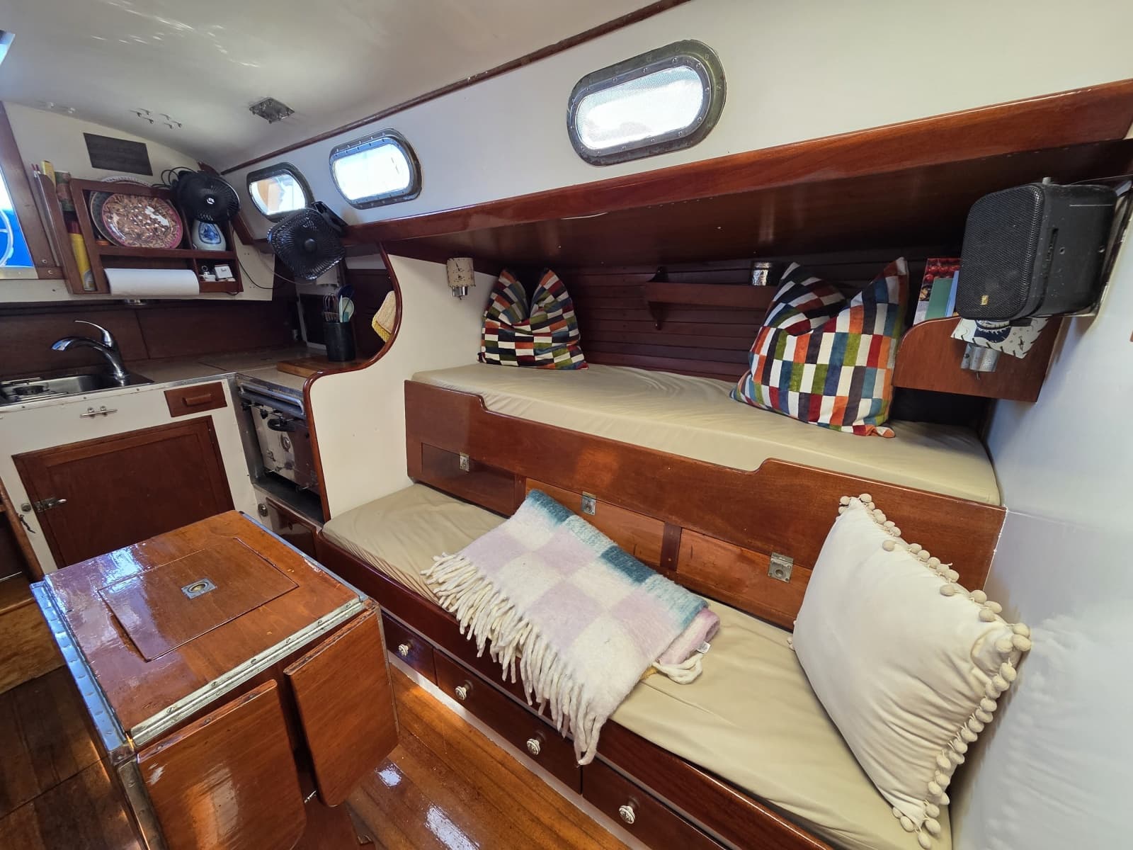 1961 Hinckley Bermuda 40 - Photo 18
