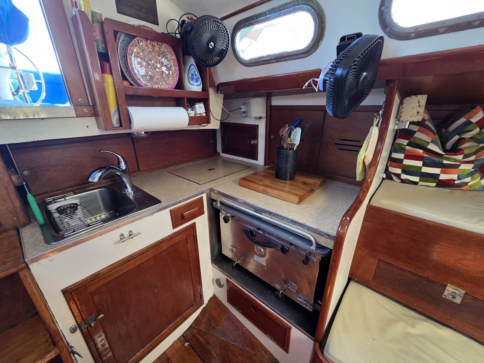 1961 Hinckley Bermuda 40 - Photo 10