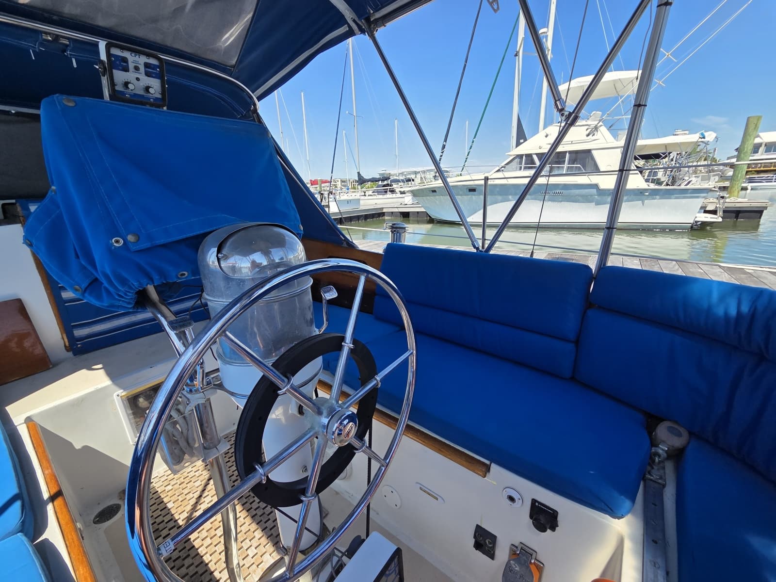 1961 Hinckley Bermuda 40 - Photo 27