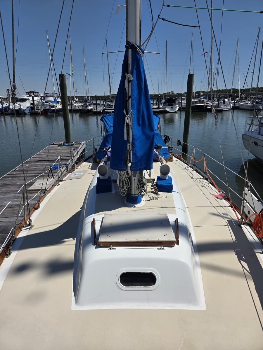 1961 Hinckley Bermuda 40 - Photo 32