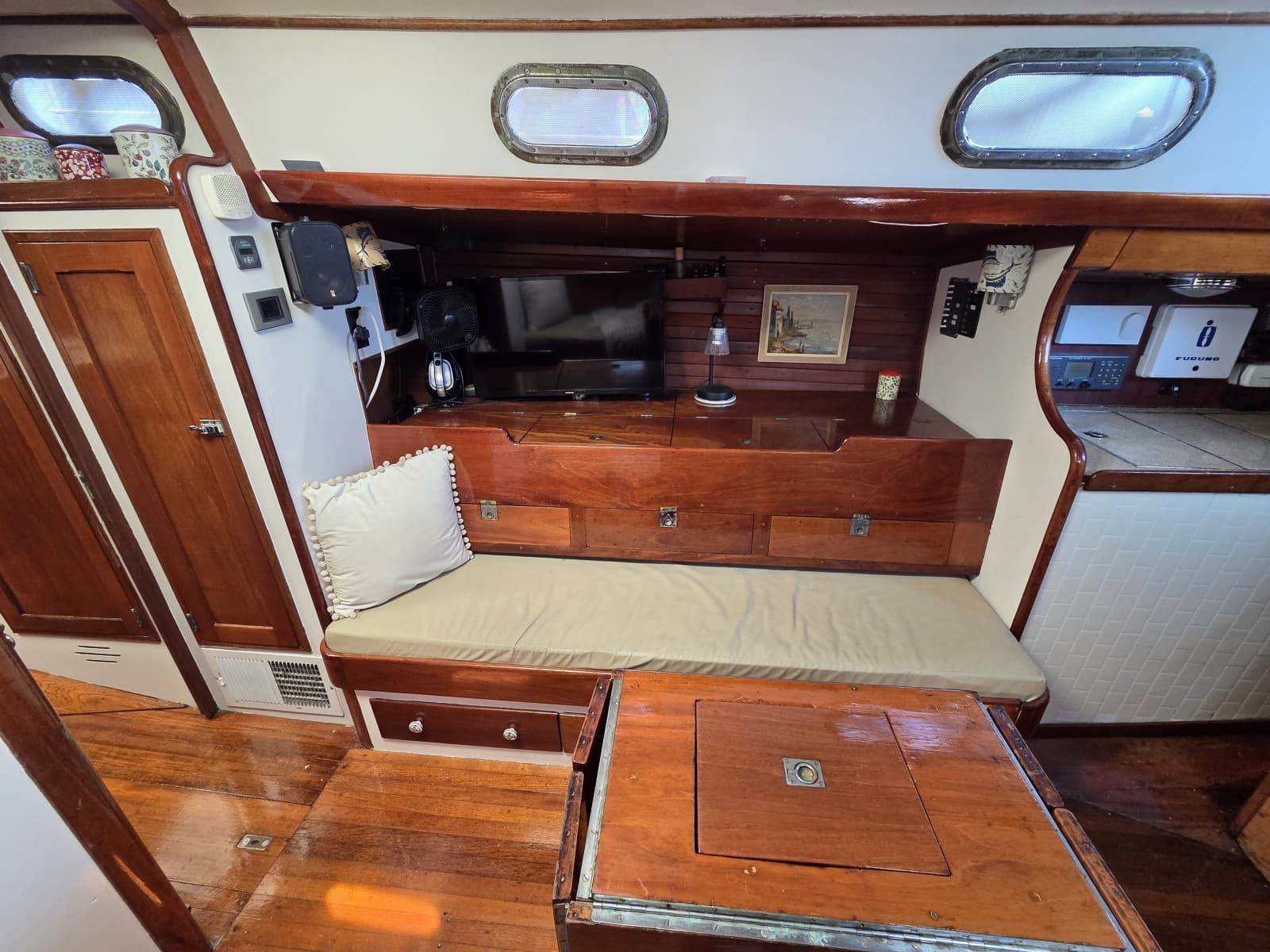 1961 Hinckley Bermuda 40 - Photo 14