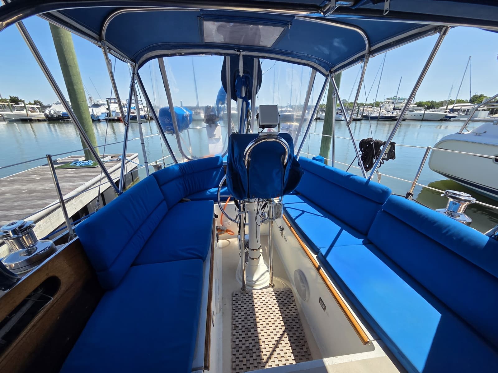 1961 Hinckley Bermuda 40 - Photo 29
