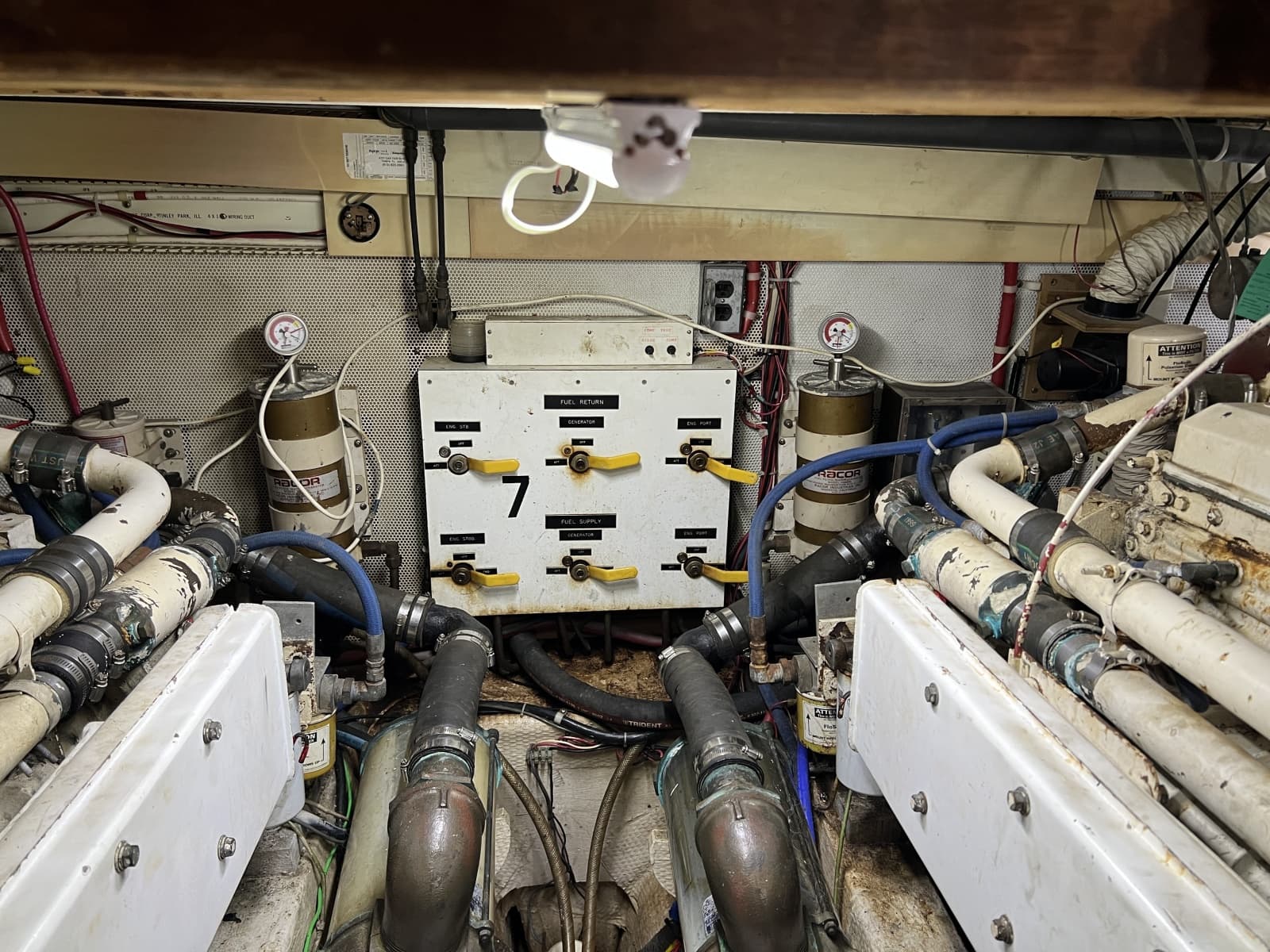 1982 Gulfstar 48 Aft Cabin - Photo 14