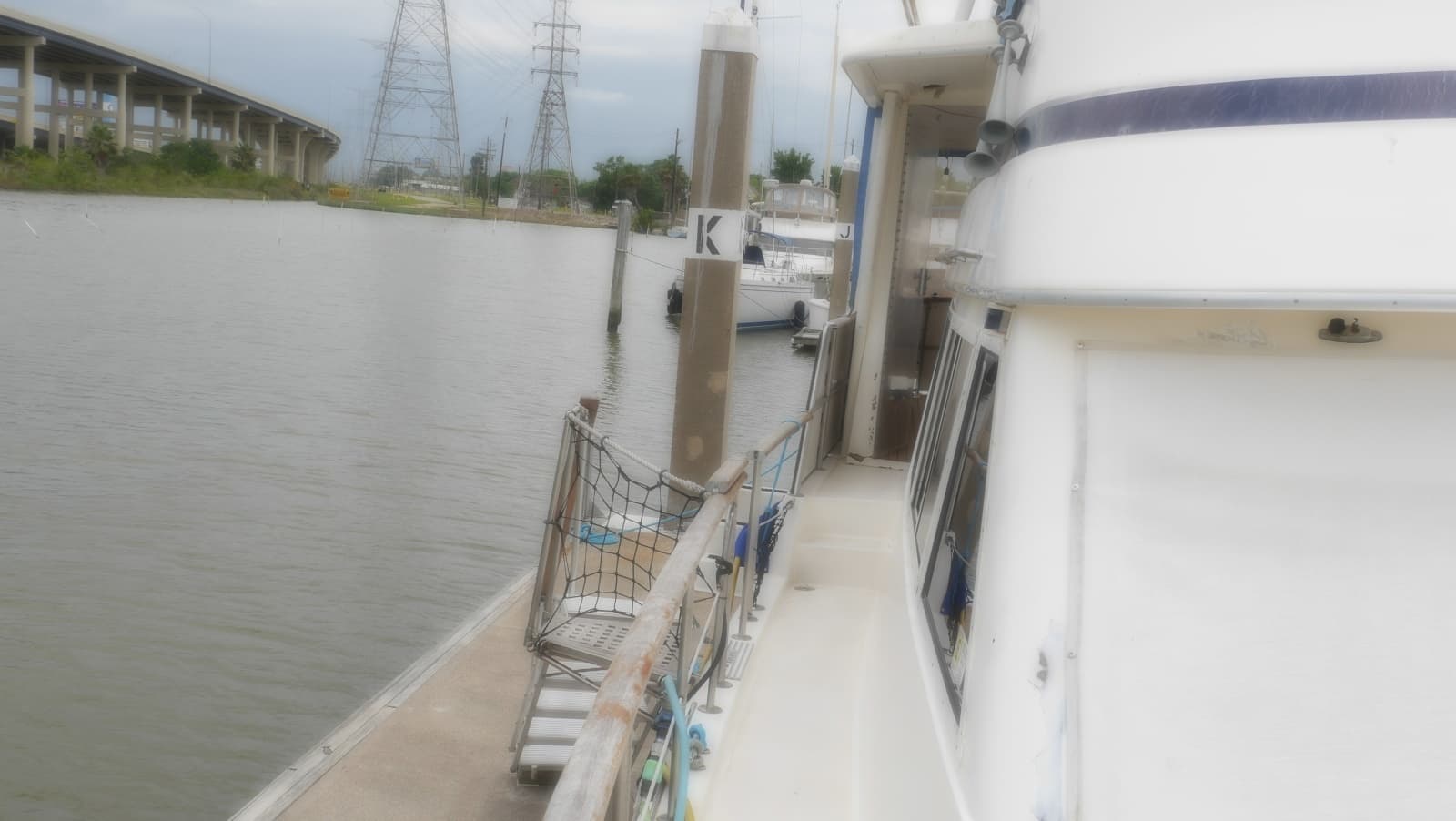 1982 Gulfstar 48 Aft Cabin - Photo 4