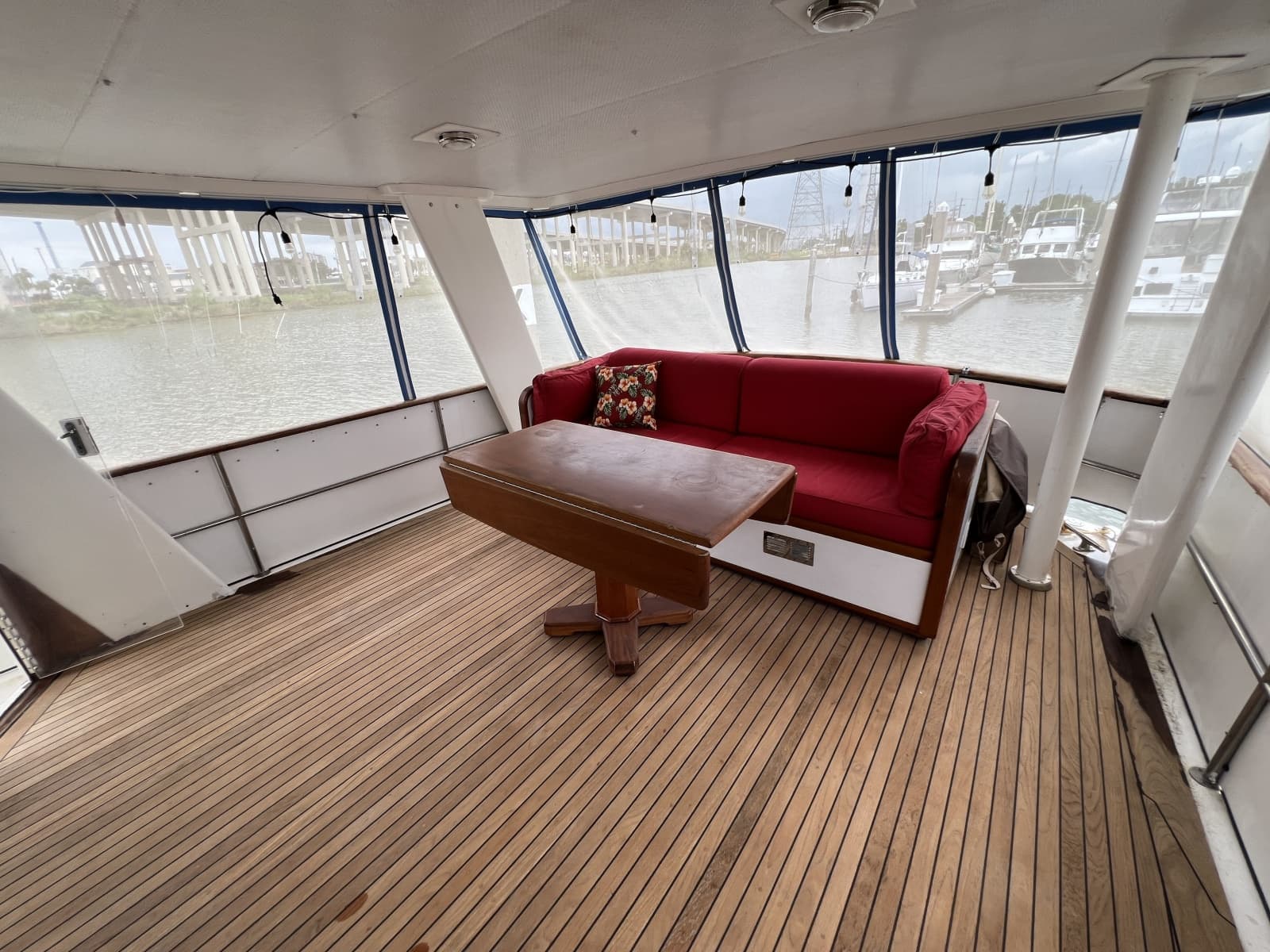 1982 Gulfstar 48 Aft Cabin - Photo 33