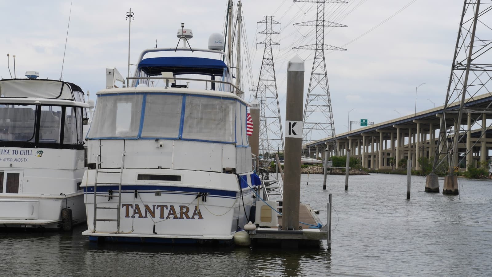 1982 Gulfstar 48 Aft Cabin - Photo 3