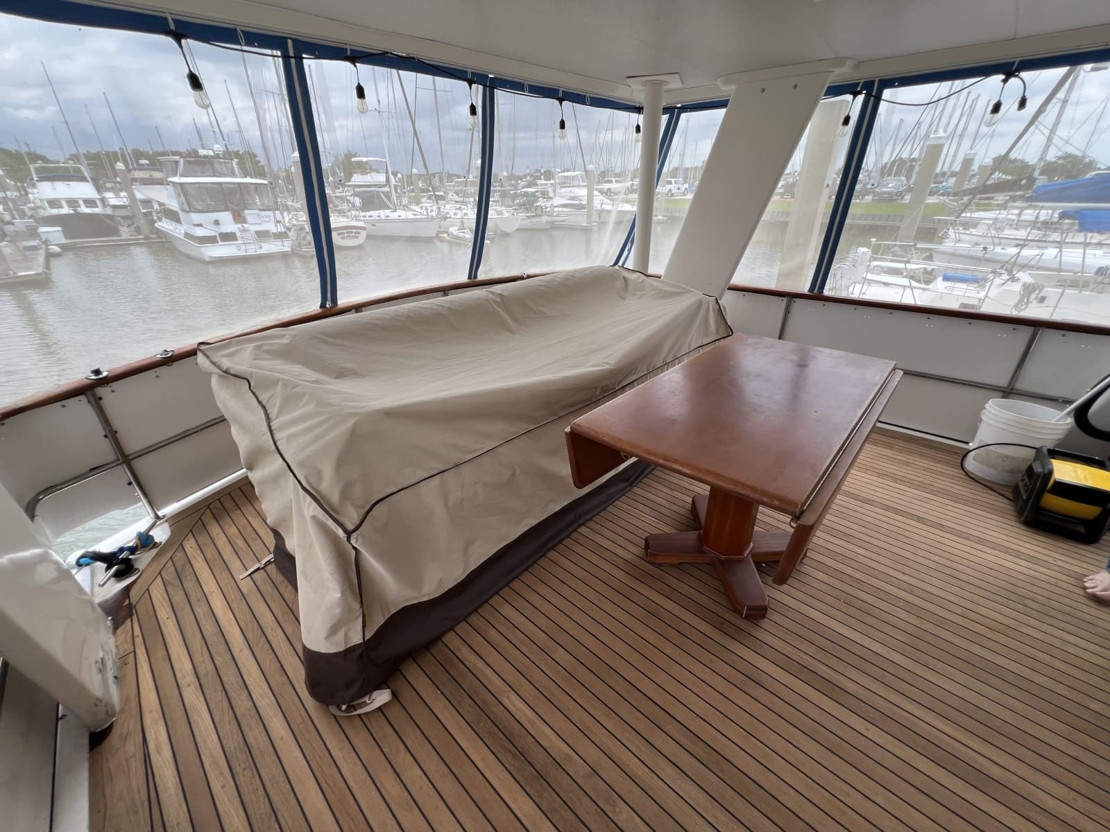 1982 Gulfstar 48 Aft Cabin - Photo 36