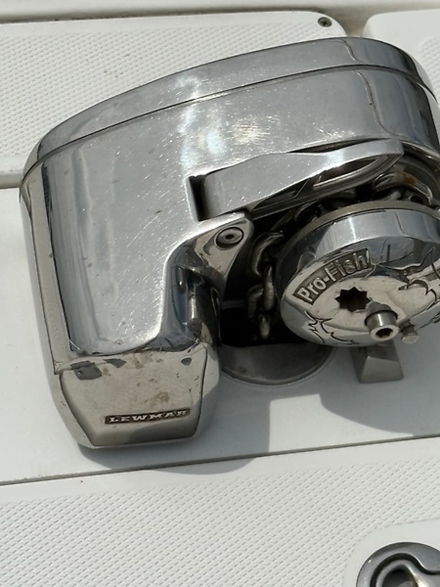 2005 Luhrs 32 Express - Photo 51