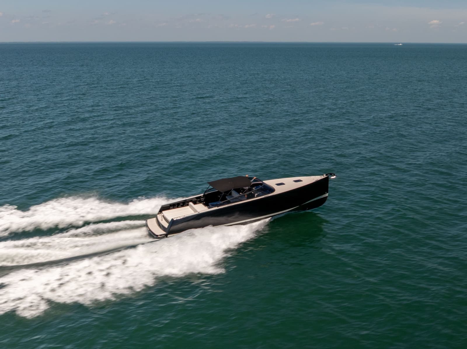 2016 VanDutch VanDutch 40 - Photo 39