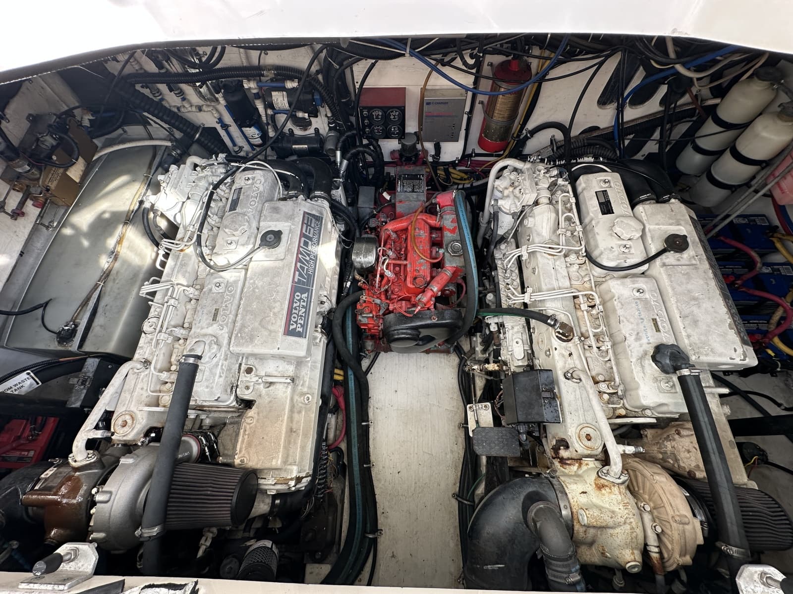 2000 Pursuit 3400 - Photo 29