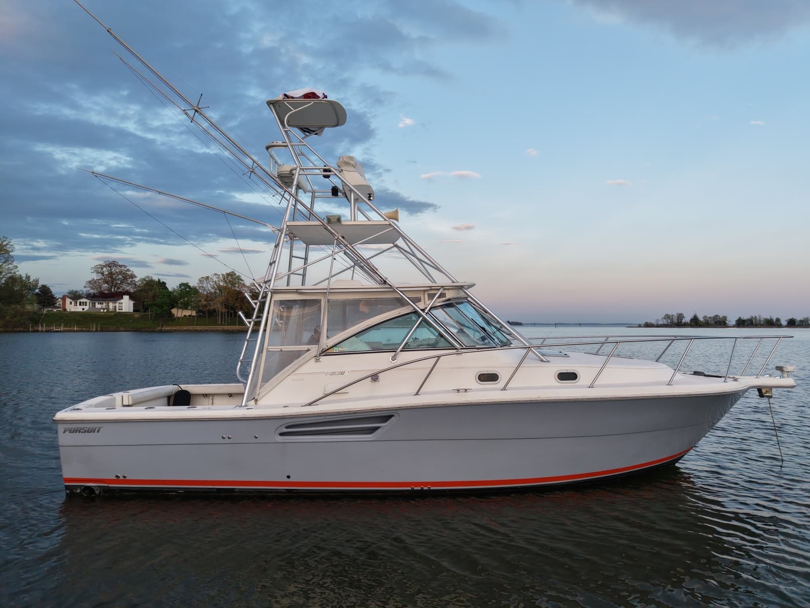 2000 Pursuit 3400 - Photo 1