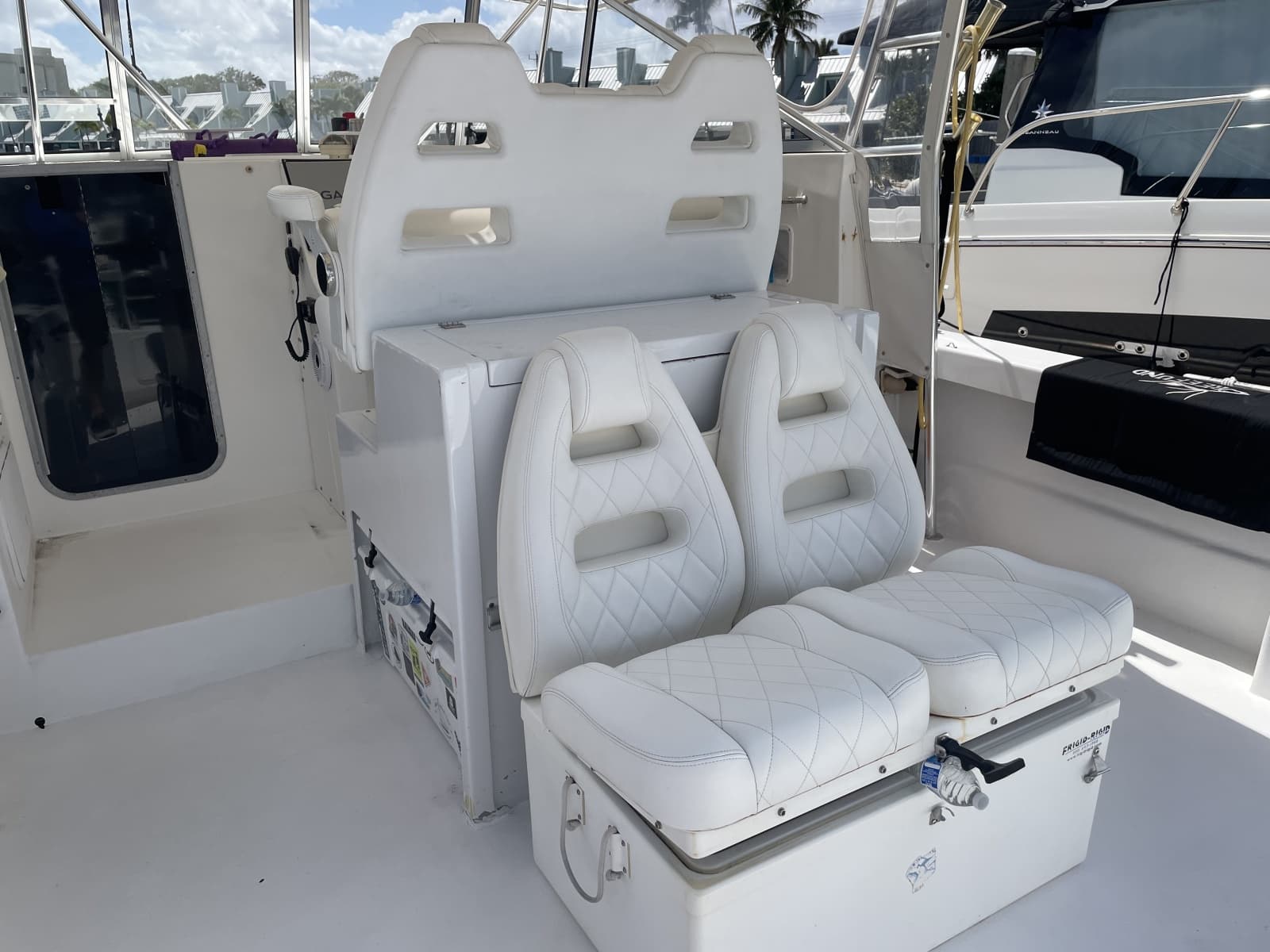 2011 Twin Vee Weekender - Photo 8