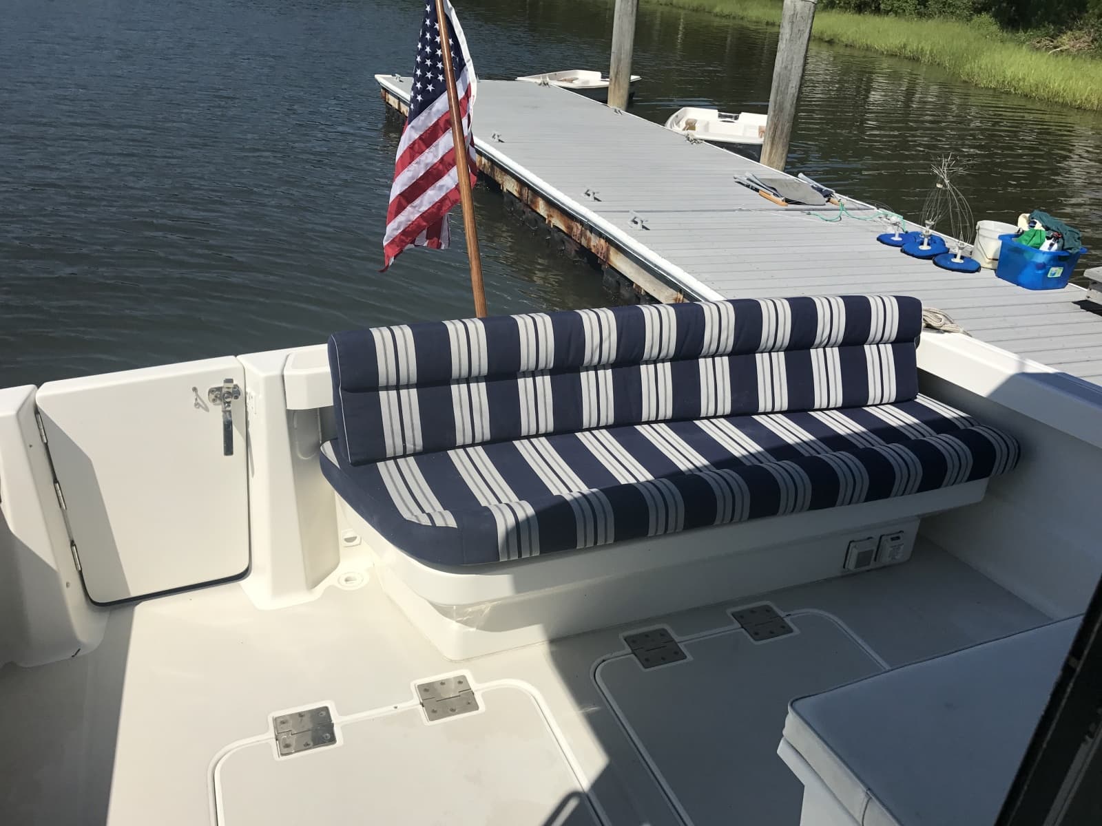 2008 Back Cove 33 - Photo 9