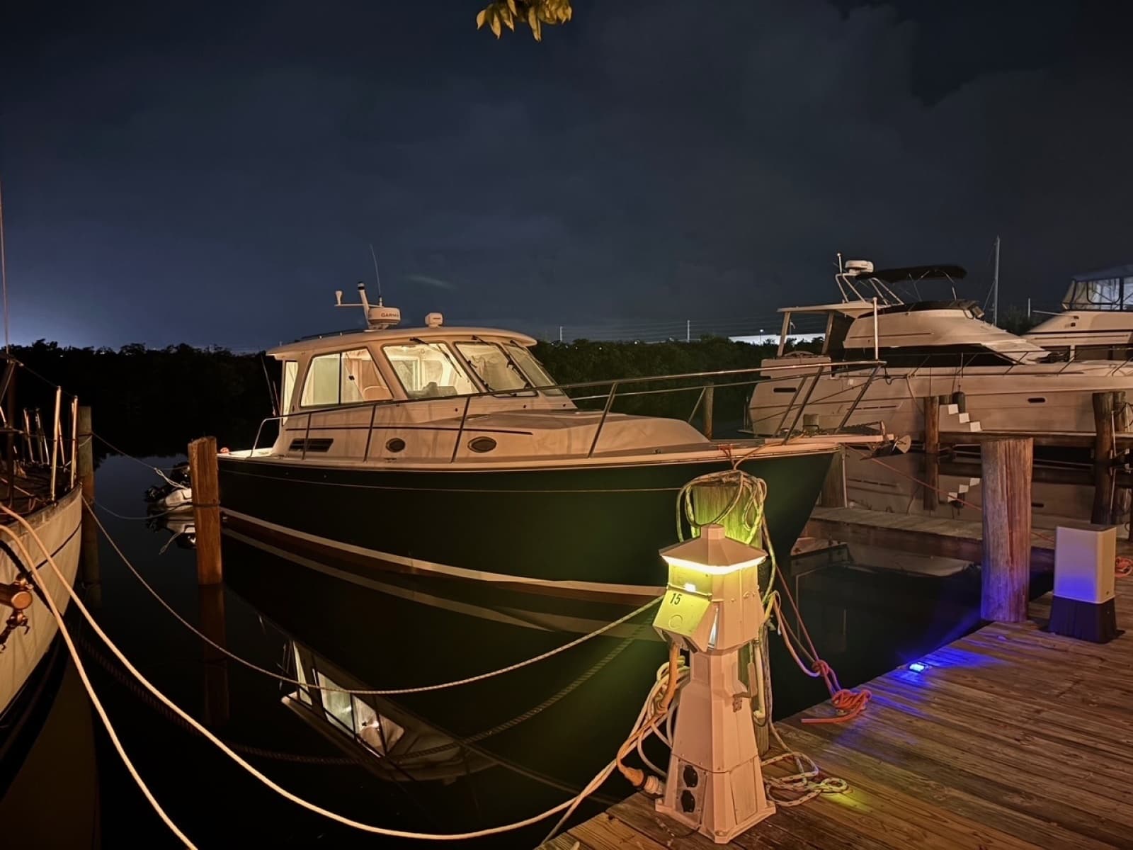 2008 Back Cove 33 - Photo 5