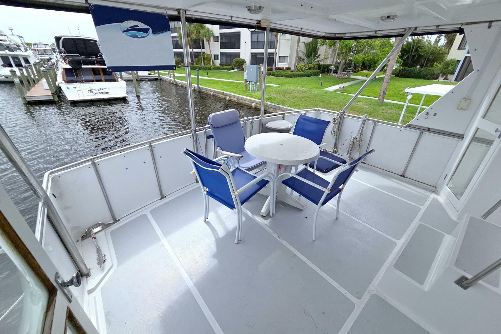 1984 Present Yachts 42 Sundeck - Photo 13