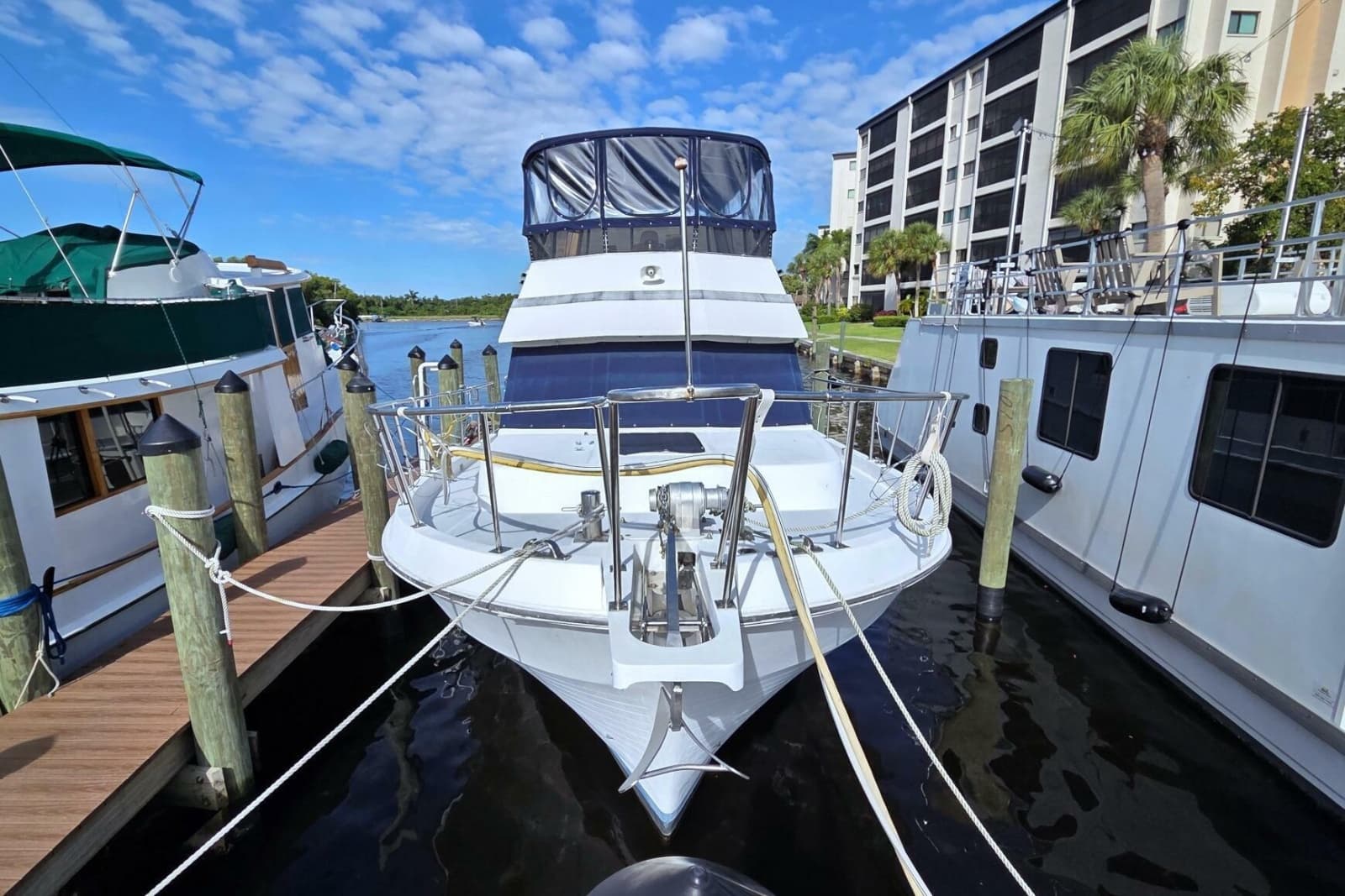 1984 Present Yachts 42 Sundeck - Photo 3