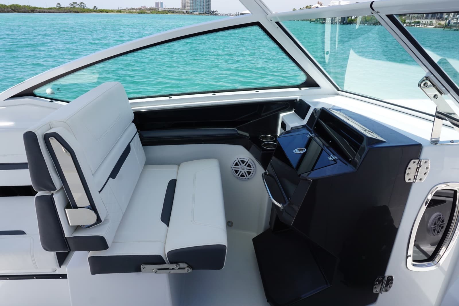2023 Blackfin 272 DC - Photo 20