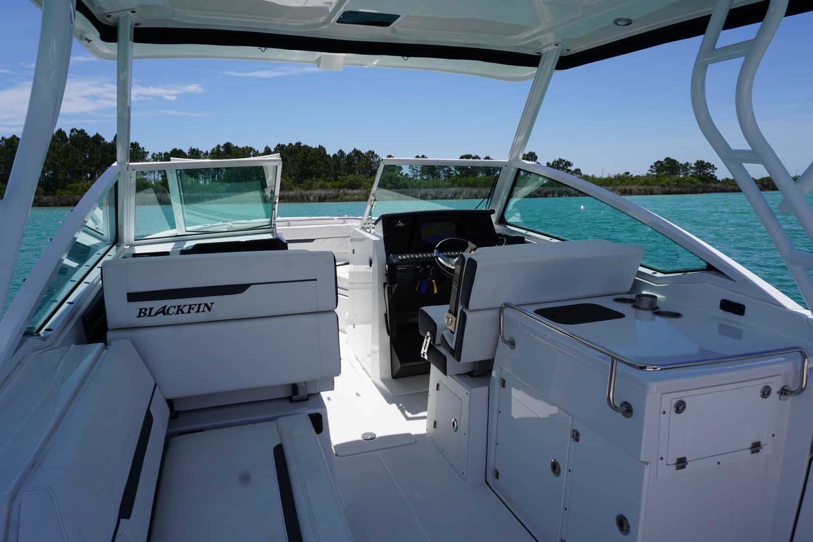 2023 Blackfin 272 DC - Photo 17