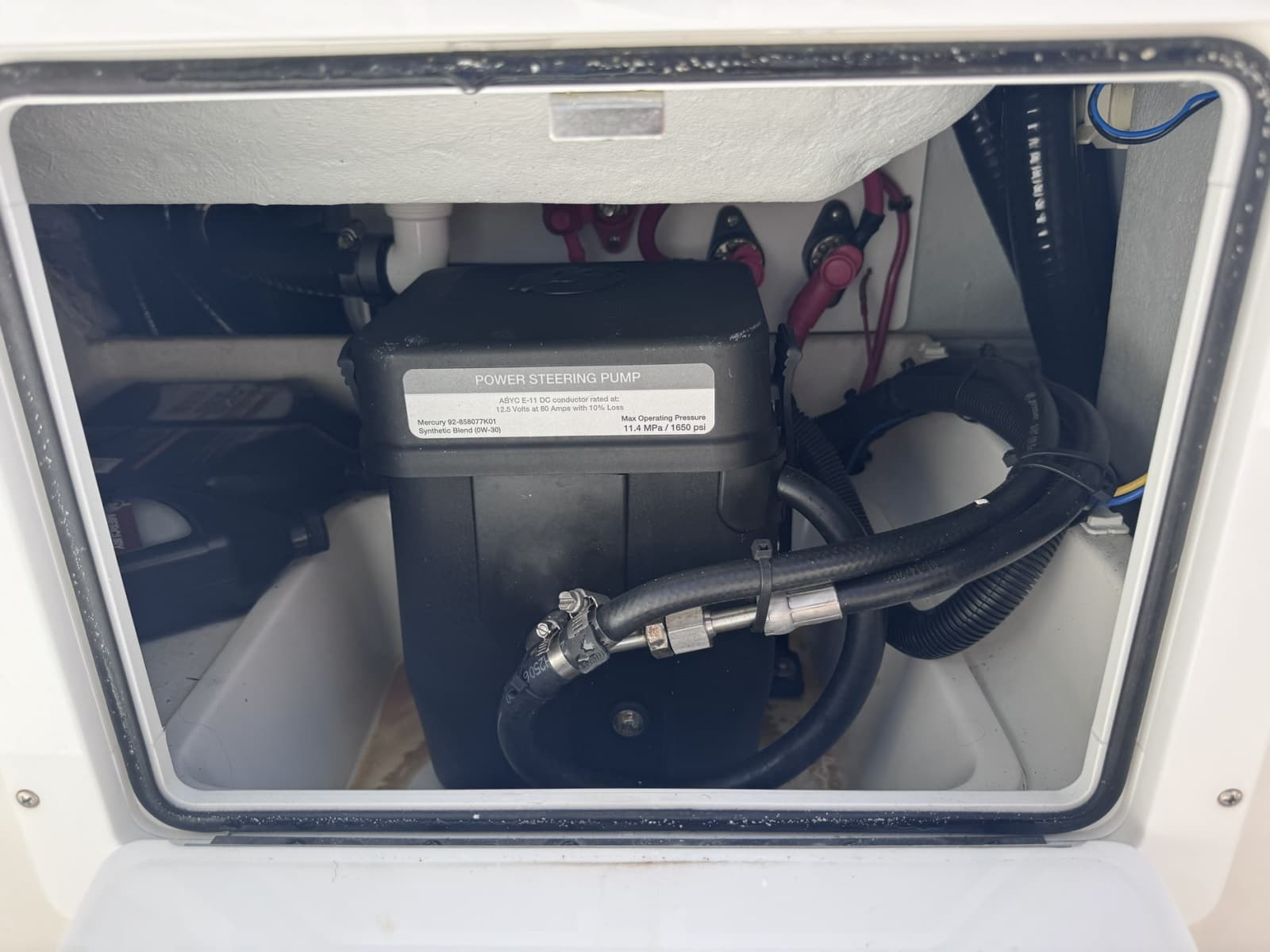 2023 SeaVee 290B - Photo 19