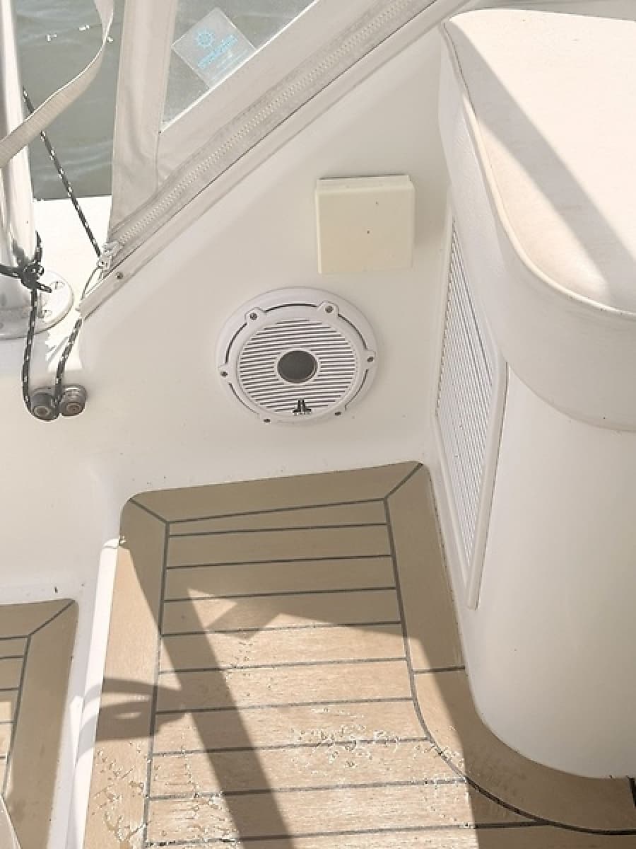 2007 Out Island Express - Photo 19