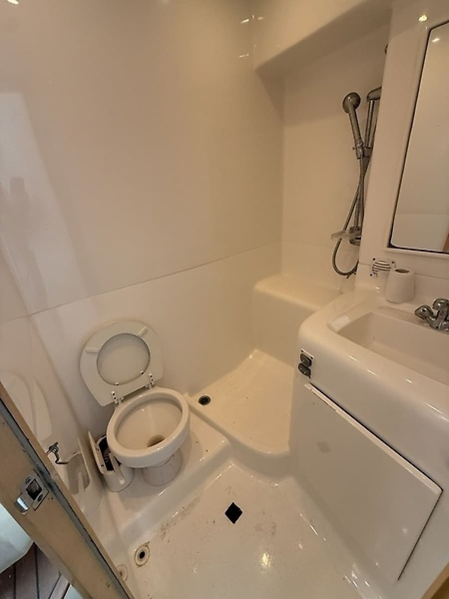 2007 Out Island Express - Photo 32