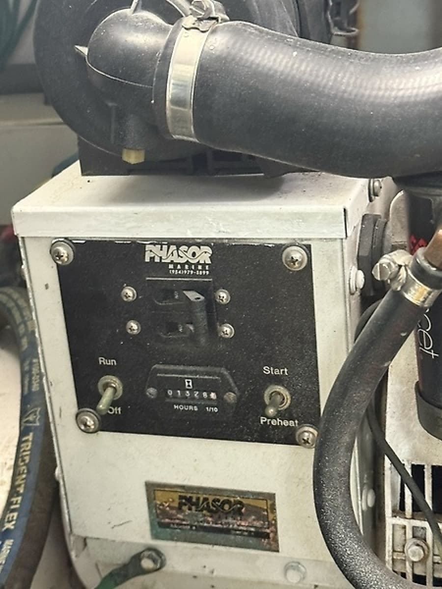 2007 Out Island Express - Photo 33