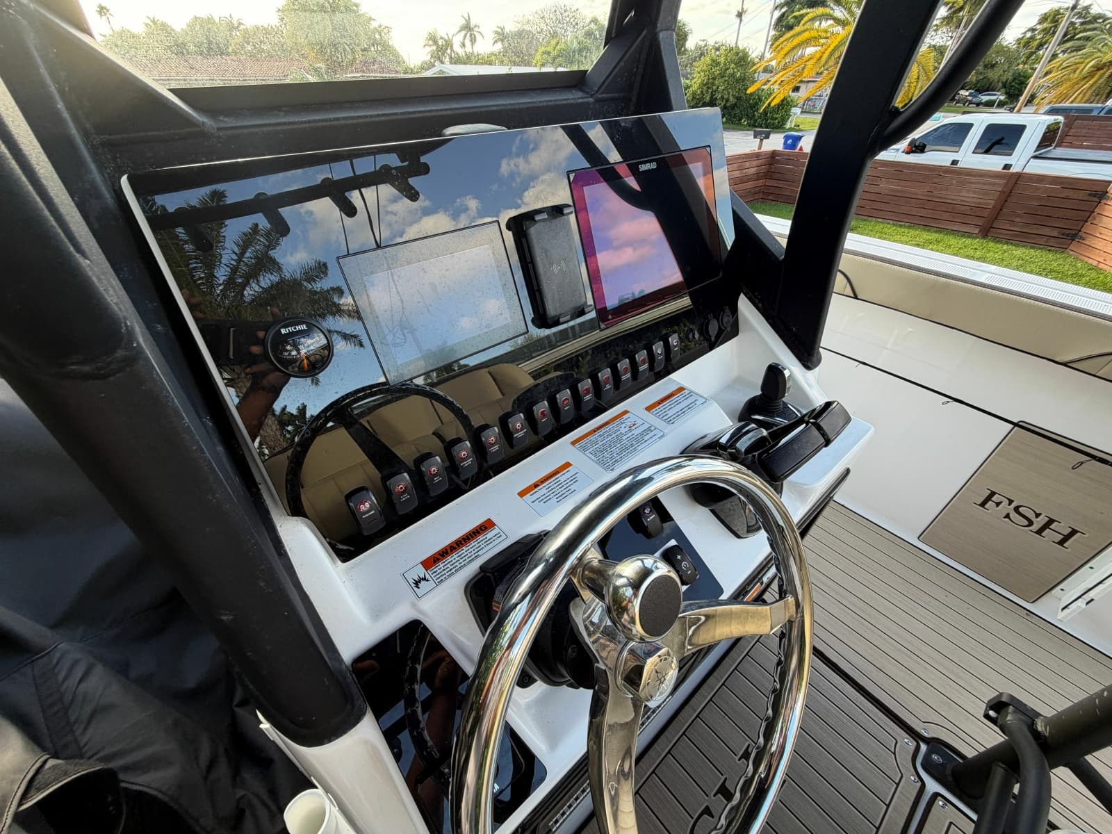 2024 Yamaha Boats 255 FSH Sport H - Photo 8