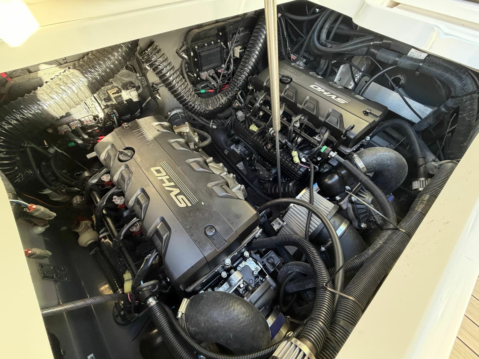 2024 Yamaha Boats 255 FSH Sport H - Photo 13