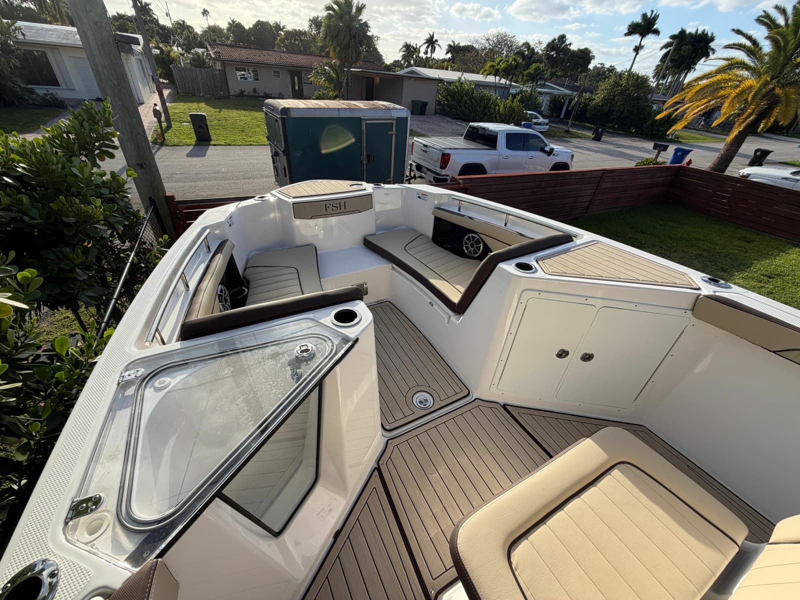 2024 Yamaha Boats 255 FSH Sport H - Photo 10