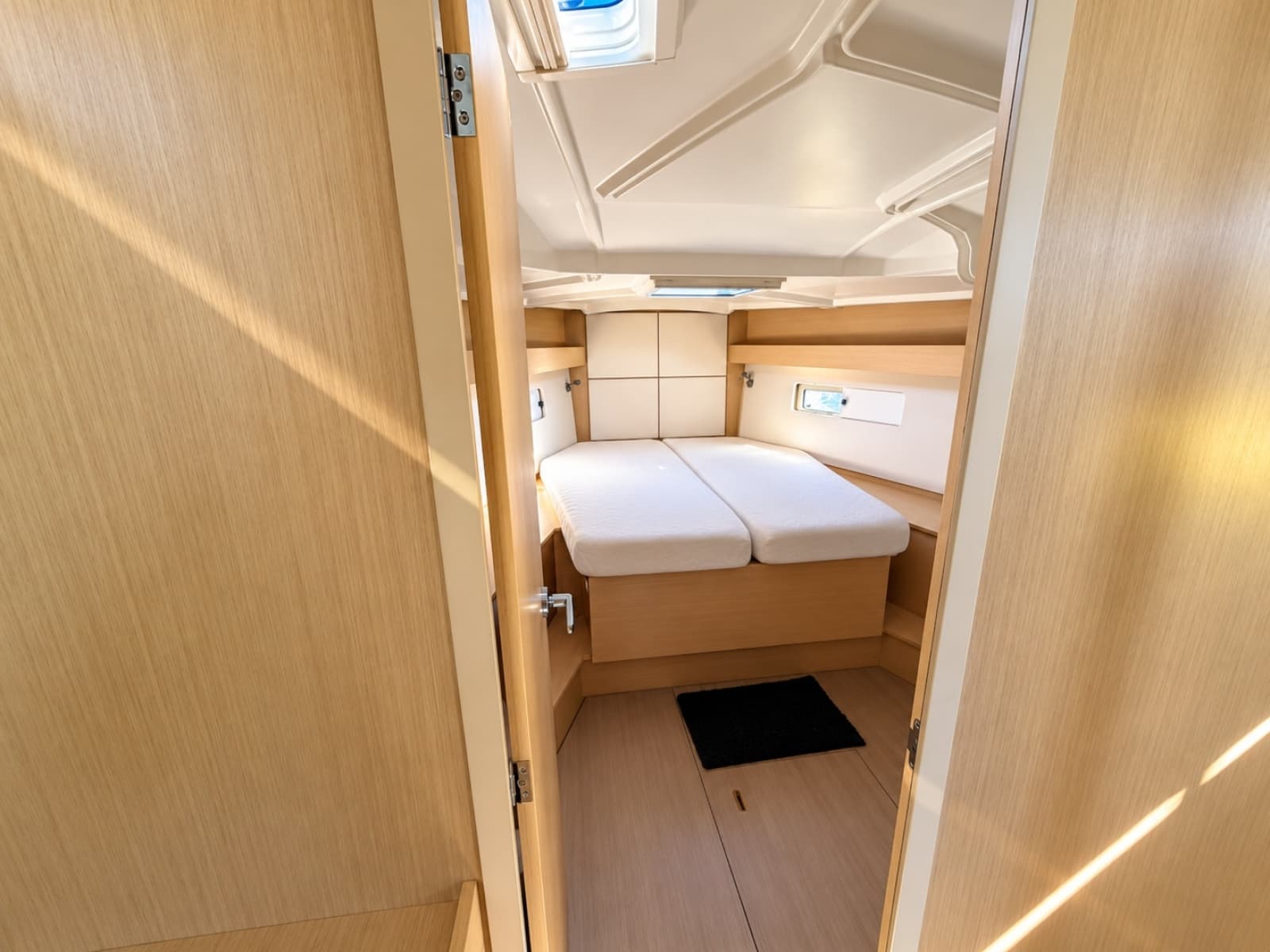 2022 Beneteau 40.1 - Photo 20