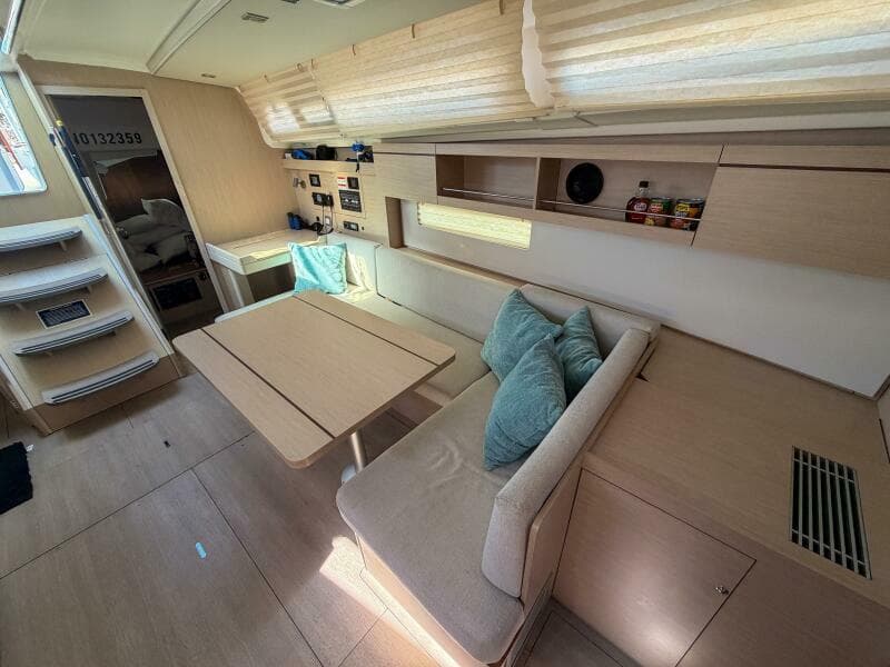 2022 Beneteau 40.1 - Photo 7