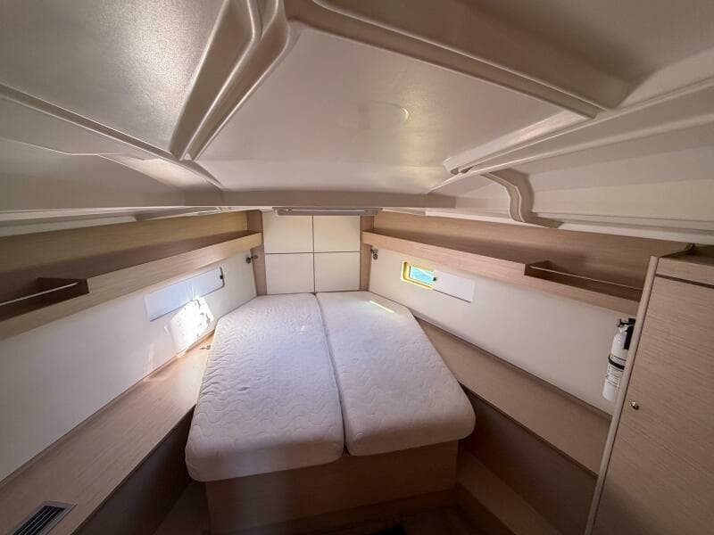 2022 Beneteau 40.1 - Photo 12