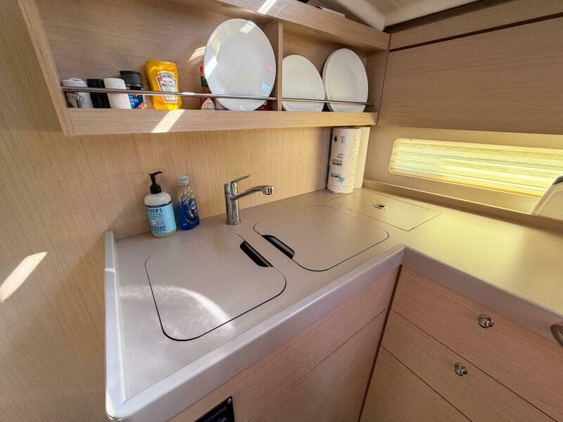 2022 Beneteau 40.1 - Photo 29