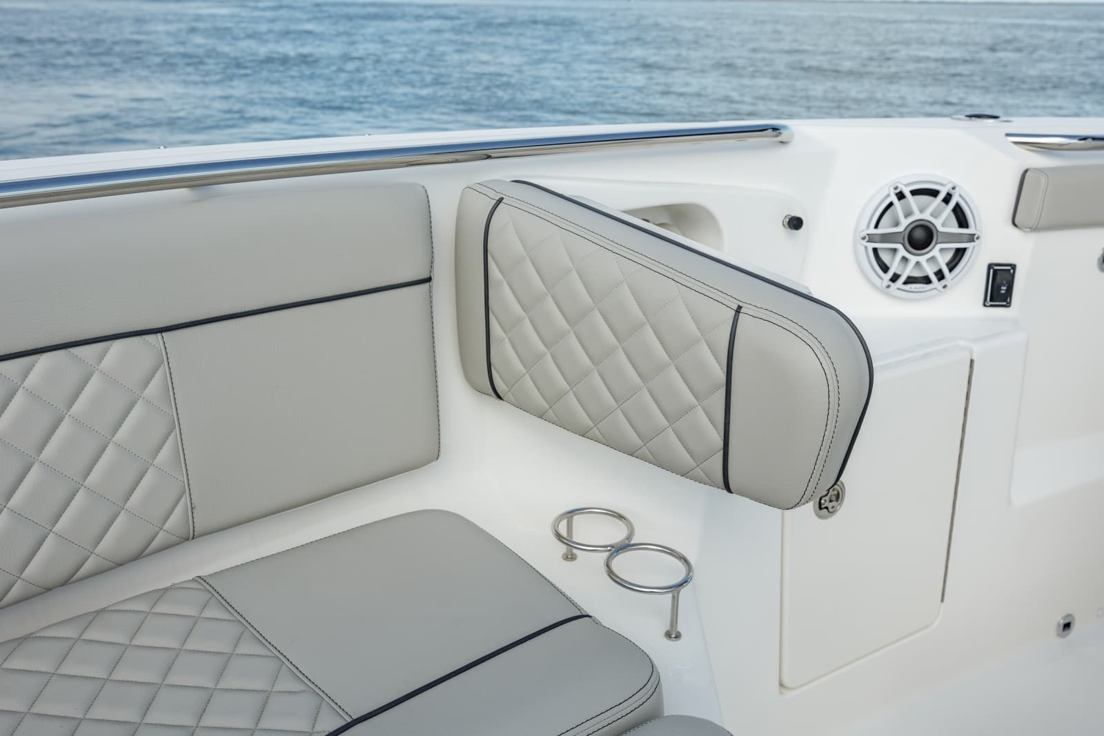 2022 Pursuit 328S Sport - Photo 33