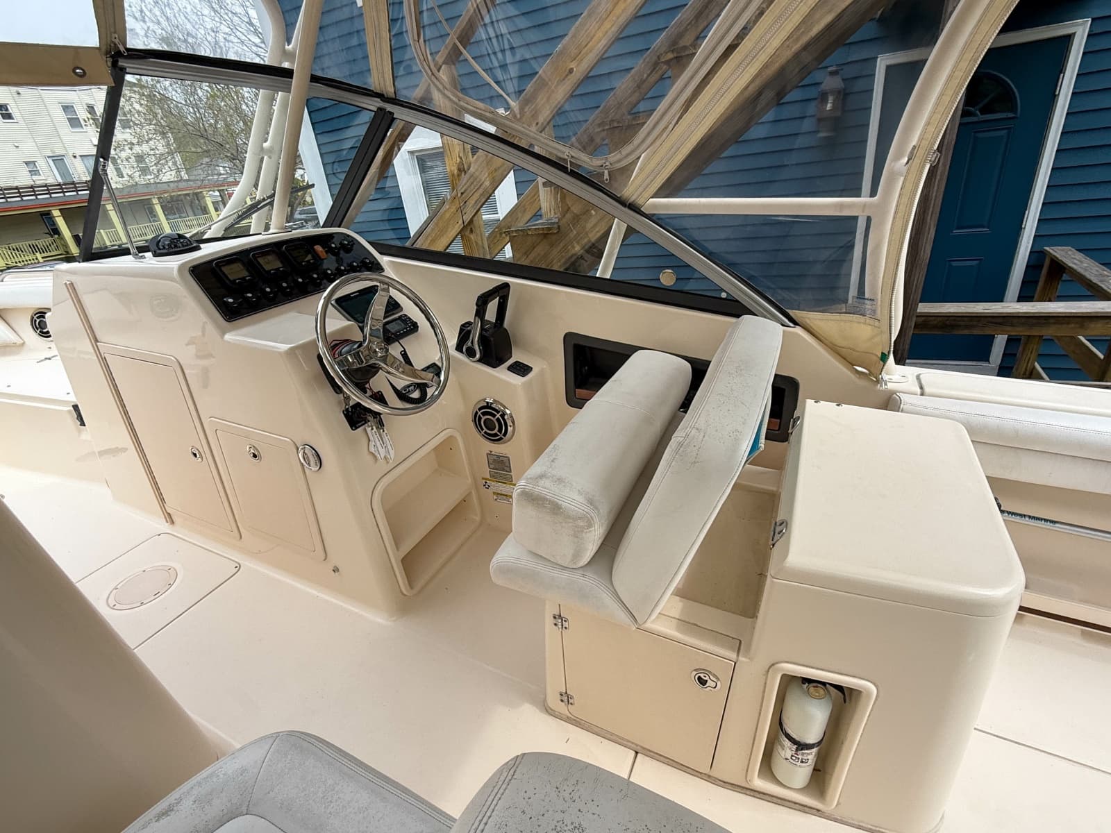 2015 Grady-White Freedom 275 - Photo 28
