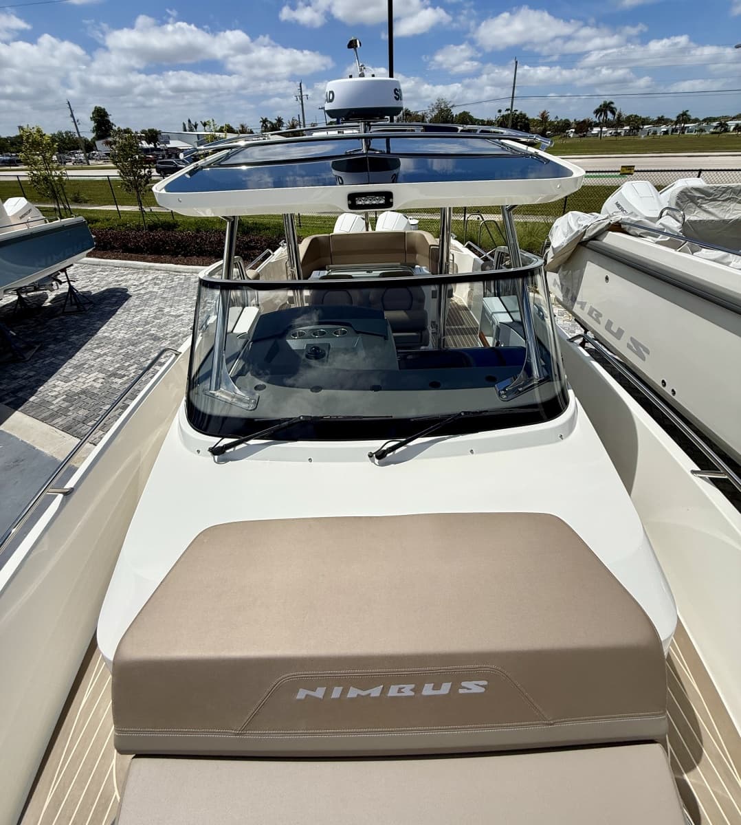 2023 Nimbus T9 - Photo 22